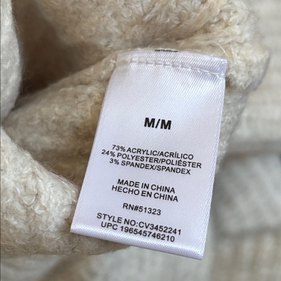 Vince Camuto Half Zip Pullover Soft Knit Sweater - Picture 8 of 8